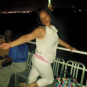 Meet your Posher, Monique